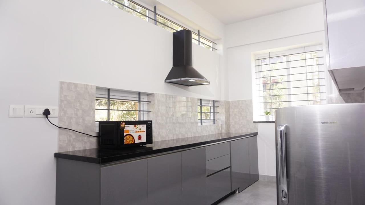 Dayone Suites Bangalore Eksteriør bilde
