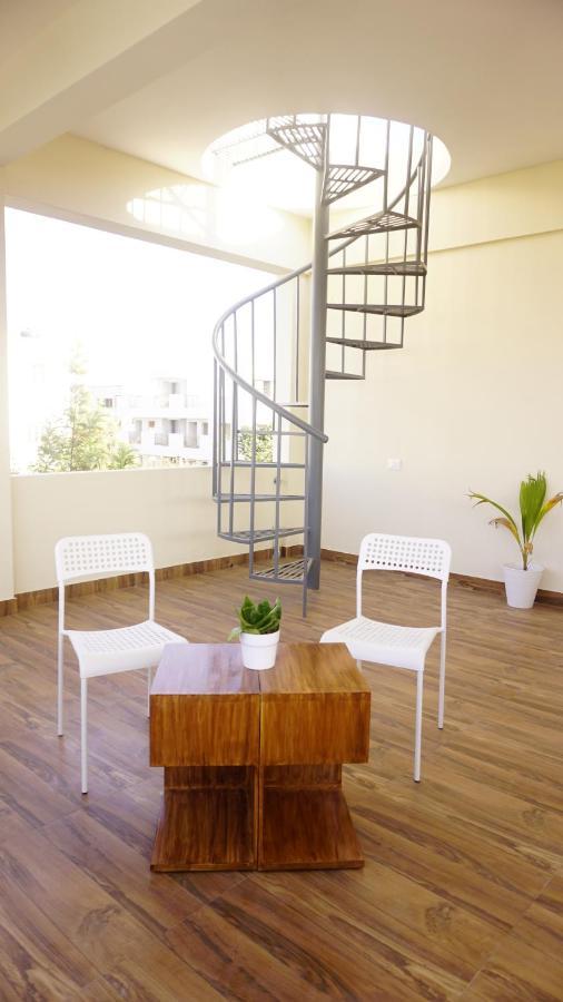 Dayone Suites Bangalore Eksteriør bilde