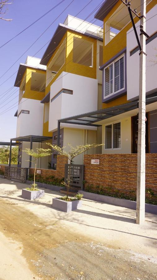 Dayone Suites Bangalore Eksteriør bilde